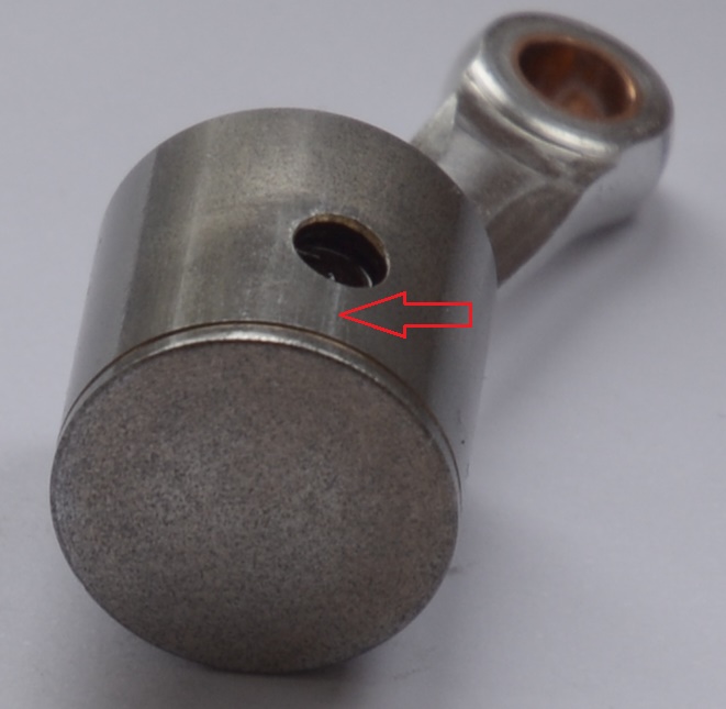 I've got my HPI Nitro Star F3.5V2 stripped down for a good clean